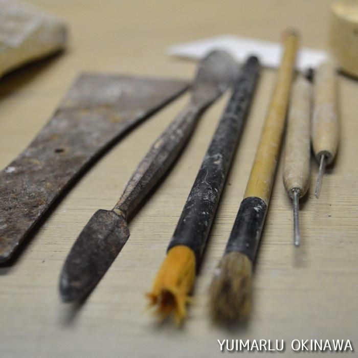 エドメ陶房 エドメ陶房のやちむん作りの道具たち