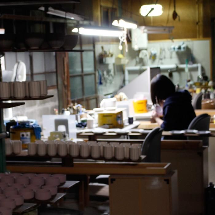 KANEAKI SAKAI POTTERY 昔ながらの製陶所のノウハウが詰まっています