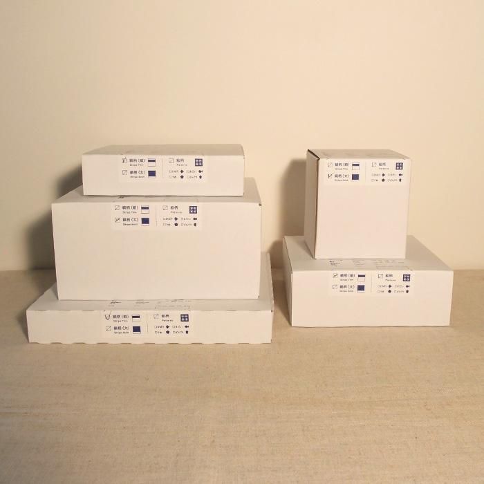 白青 白青の器は箱に入れてお届けします(箸置きを除く)
